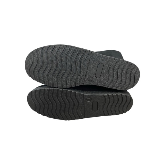 Universal Thread Sarah Suede Boots - Picture 4 of 7